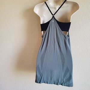 New Nux Athletic Seamless Tank Cami Sports Bra Top Size M Black Grey